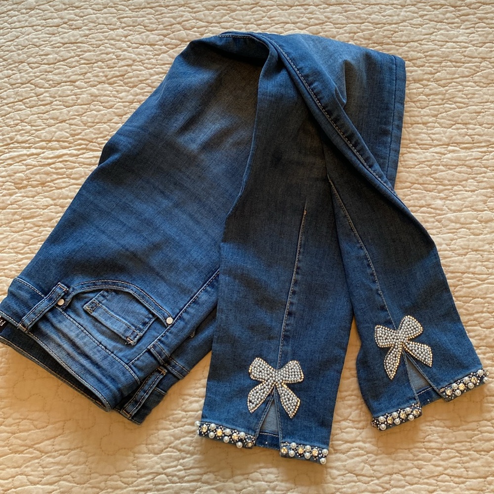 FRANK LYMAN Montreal • Blue Denim Slim 🎀 Crystal Bow & Pearl sparkely Jeans 👖 ⭐️ - Picture 15 of 16